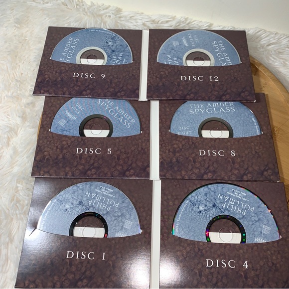 His Dark Materials: the Amber Spyglass (Book 3) by Philip Pullman CDs - Picture 3 of 3